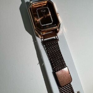 Brown Mesh Strap Watch